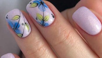 Petites fleurs bleues