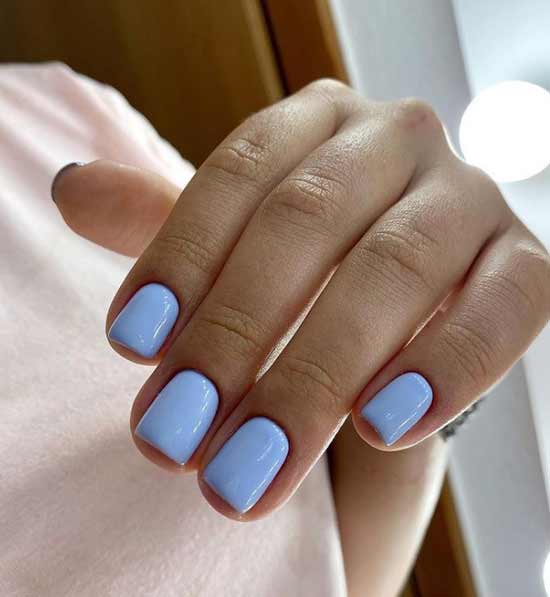 Printemps de manucure monochrome