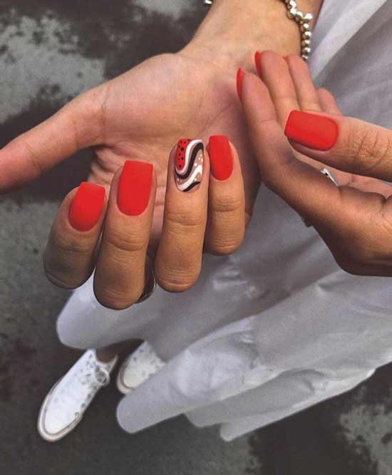 Nail art blanc mat et rouge noir