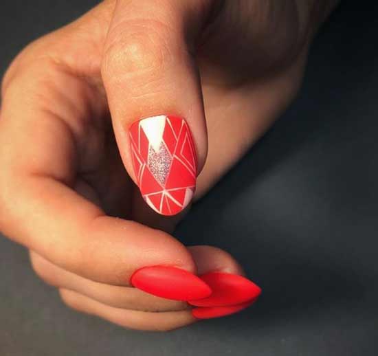 Manucure de style géométrique