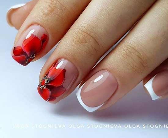 Veste blanche à coquelicots rouges