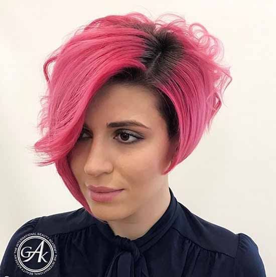 Coupes de cheveux asymétriques : 80 idées de photos, types, tendances de la mode