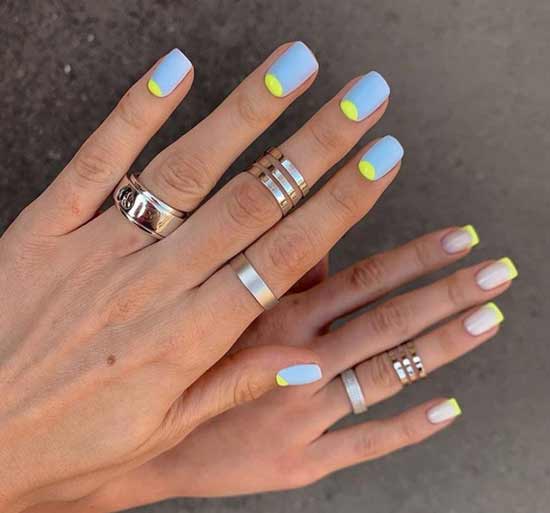 Néon français avec lune