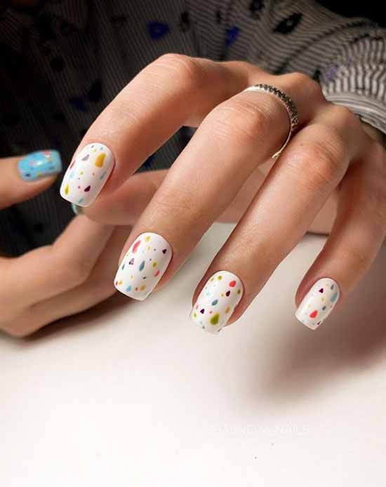 Conception d'ongles délicats 2026: photos avec actualités