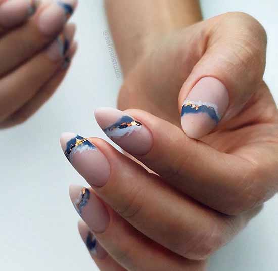 Conception d'ongles délicats 2026: photos avec actualités