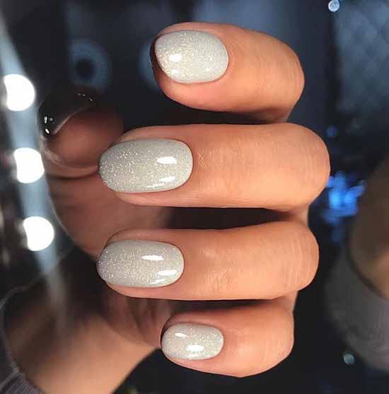 Manucure d'automne à la mode 2025-2026: photos, tendances, idées de nail art