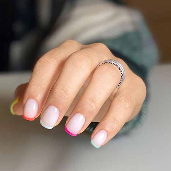 Manucure d'automne à la mode 2025-2026: photos, tendances, idées de nail art