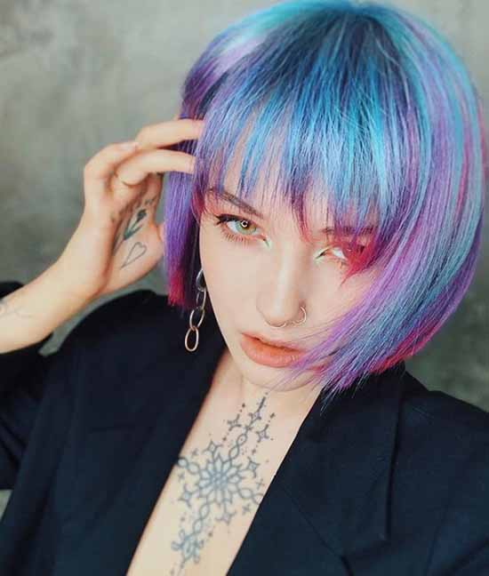 Coupe de cheveux Bob-caret 2026: photos, actualités, formes à la mode