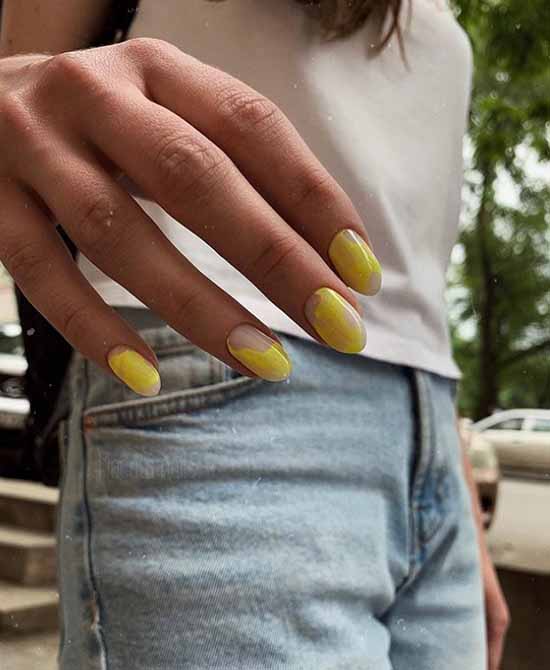 Les principales tendances en design d'ongles automne 2026: nouvelles photos
