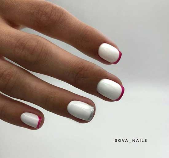 Paillettes sur la forme des ongles carrés