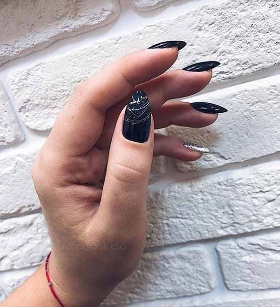 Manucure avec des paillettes sur le bout des ongles : photos, nouveautés