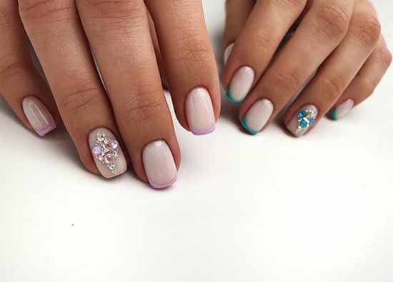 Conception d'ongles avec strass 2026: photos, nouveautés exquises