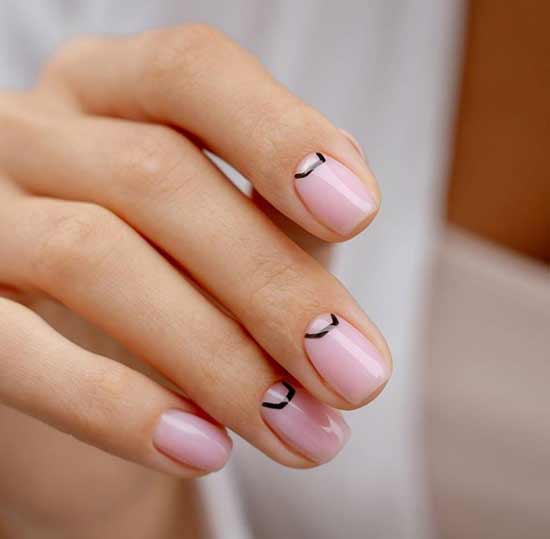 Conception simple d'ongles d'école