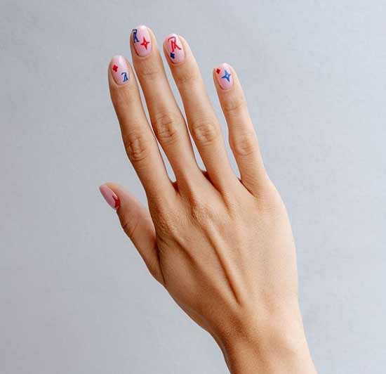 Une sélection de photos d'idées de manucure scolaire