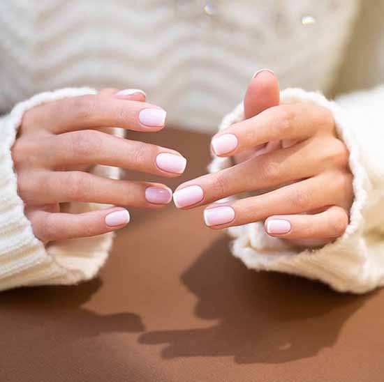 Manucure scolaire 2026: idées, nouveaux designs sur la photo