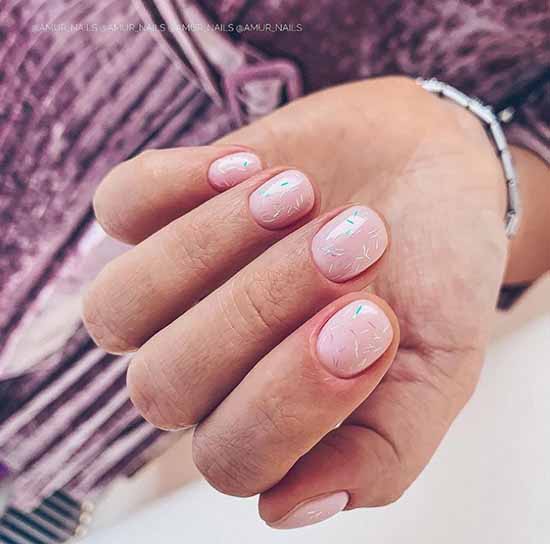 Manucure scolaire 2026: idées, nouveaux designs sur la photo