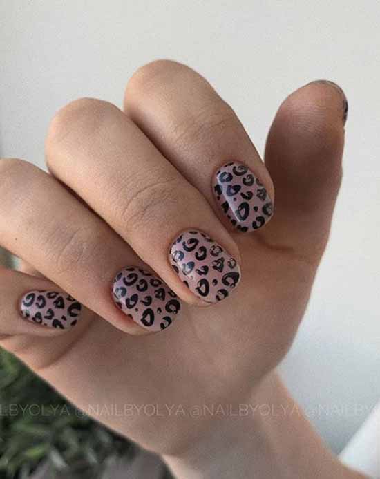 Manucure avec impression