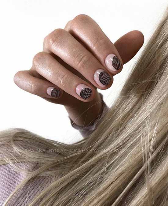 Manucure scolaire 2026: idées, nouveaux designs sur la photo