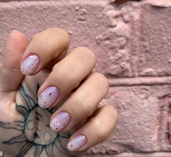 Manucure scolaire 2026: idées, nouveaux designs sur la photo