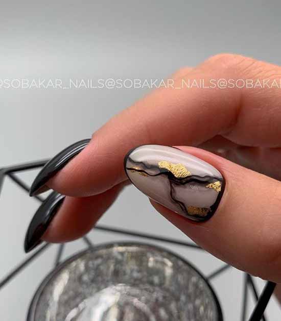 Manucure en marbre noir