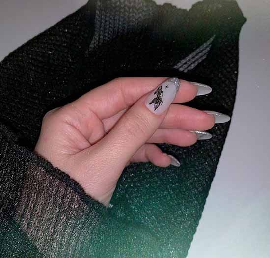 Manucure française avec un motif: nouveautés françaises 2026