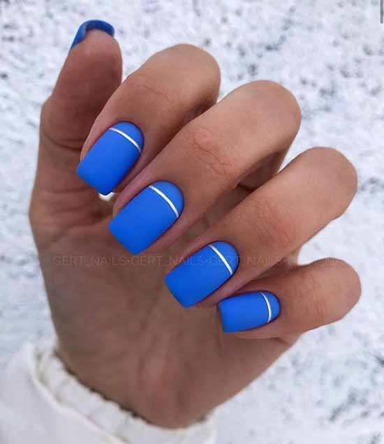 Beaux ongles mats: design, nouvelle manucure sur la photo