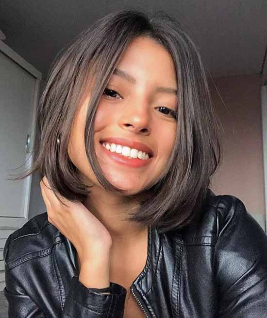 Coupes de cheveux à la mode pour les cheveux mi-longs 2026: photos, tendances