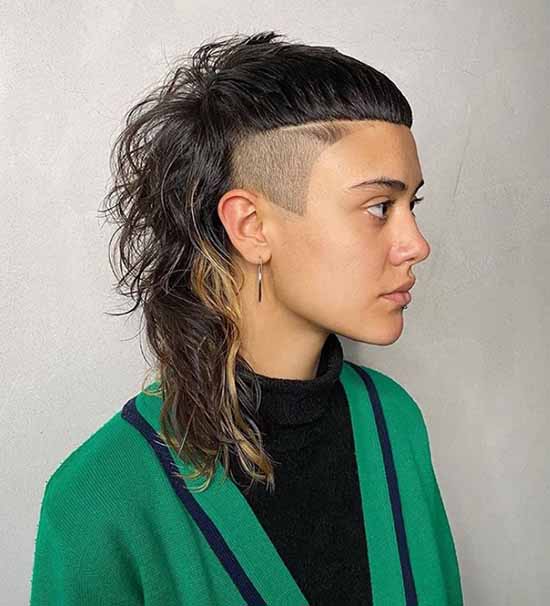Coupes de cheveux à la mode pour les cheveux mi-longs 2026: photos, tendances