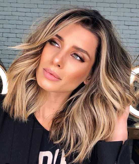 Les meilleures coupes de cheveux avec une frange 2026: photos, formes à la mode