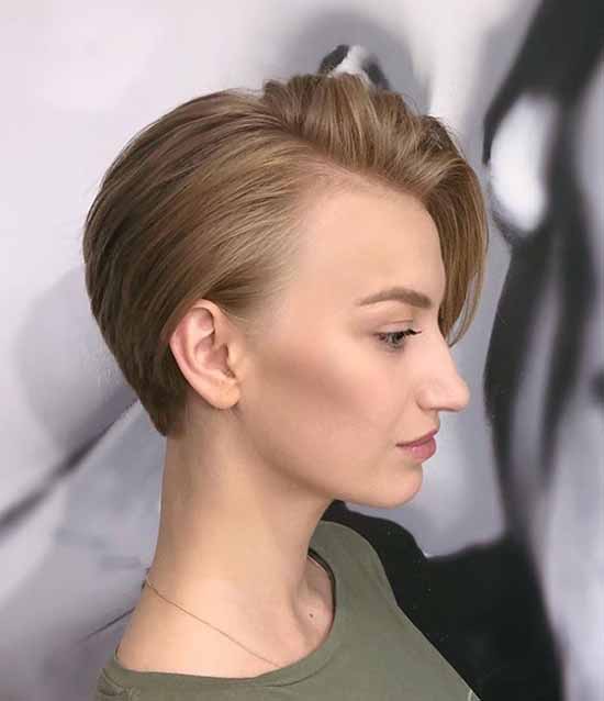 Longue frange 2026 : quelles coupes de cheveux pour porter une longue frange, photo