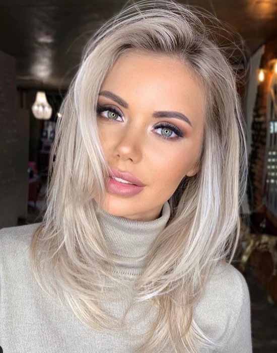 Longue frange 2026 : quelles coupes de cheveux pour porter une longue frange, photo