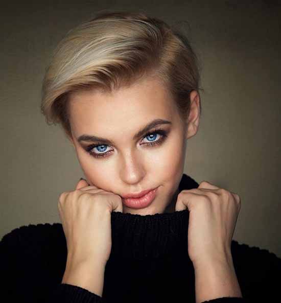 Longue frange 2026 : quelles coupes de cheveux pour porter une longue frange, photo