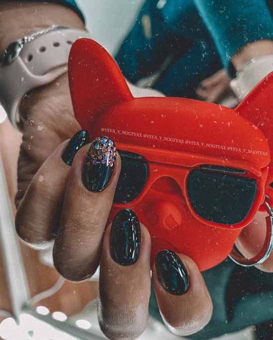 Manucure d'hiver brillante