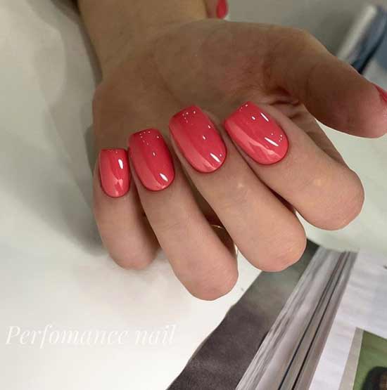 Photo de vernis gel manucure brillant