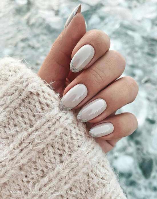 Belle veste à sequins argentés