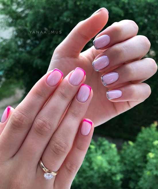 Mains différentes de conception rouge française