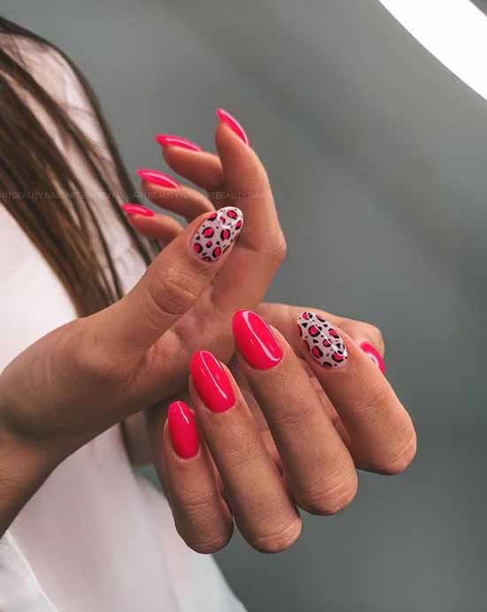 Manucure avec un design sur un ongle: nouveaux articles sur la photo