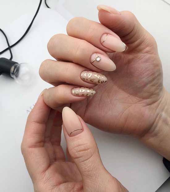 Manucure nude d'hiver 2026: photos des meilleurs designs d'ongles