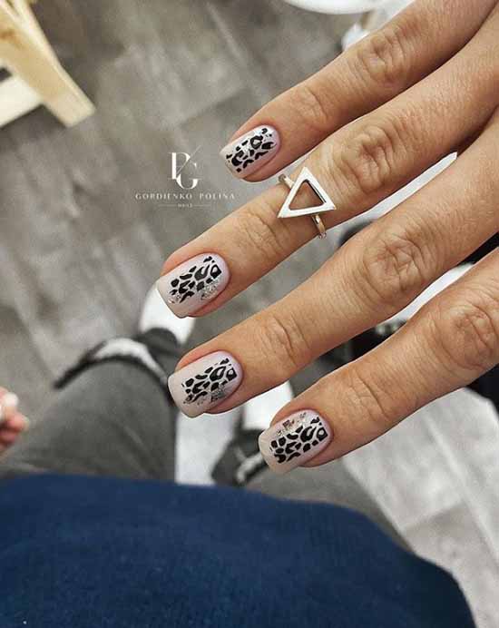 Manucure nude d'hiver 2026: photos des meilleurs designs d'ongles