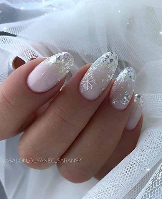 Manucure au lait pour la nouvelle année