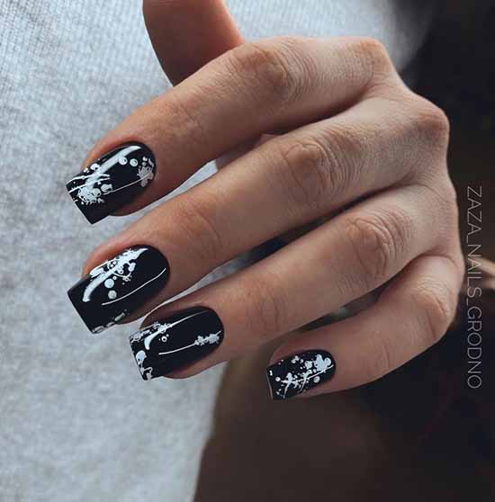 Manucure noir et blanc