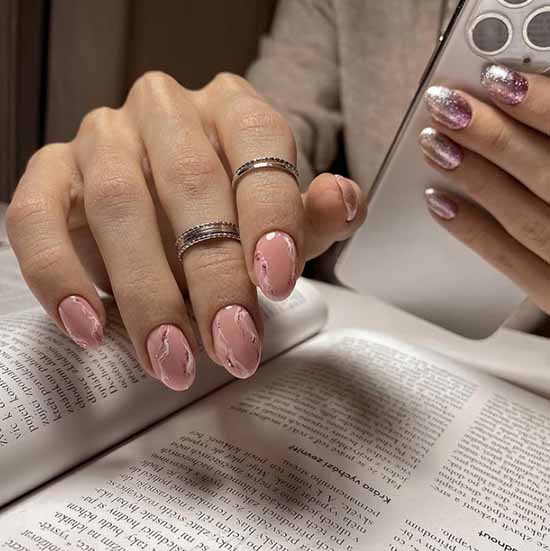 Manucure élégante 2026: photo, conception d'ongles délicate