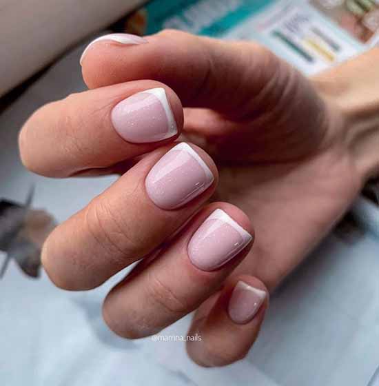 Manucure élégante 2026: photo, conception d'ongles délicate