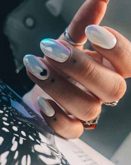 Manucure avec un coeur pour la Saint-Valentin: photo 2026, design