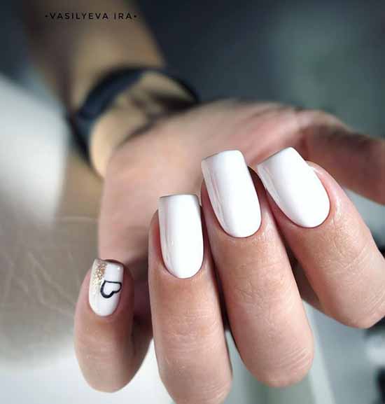 Coeur sur le petit doigt