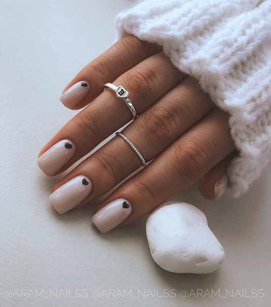 Manucure avec un coeur pour la Saint-Valentin: photo 2026, design