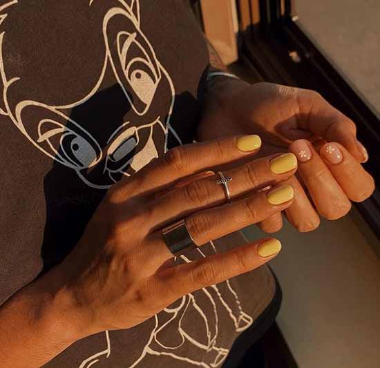 Manucure jaune 2026: photo avec le design le plus en vogue