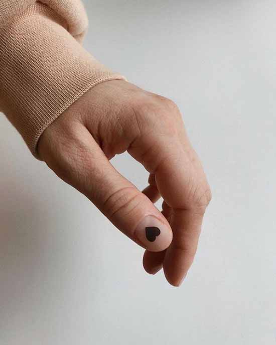 Espace négatif manucure ou espace négatif 2026 : photo