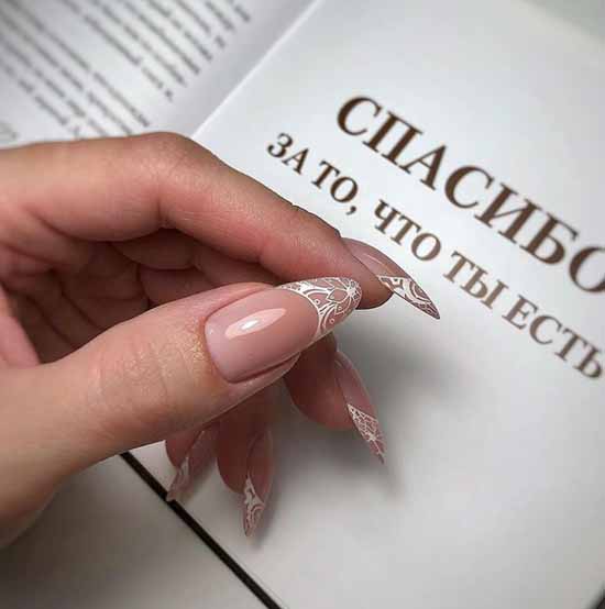 Espace négatif manucure ou espace négatif 2026 : photo