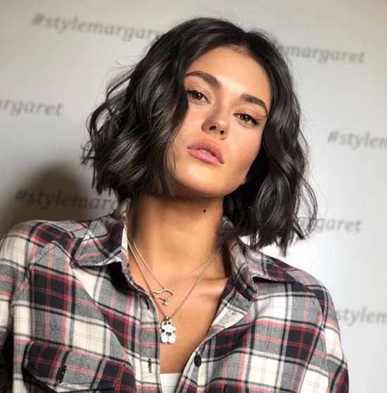 Coupes de cheveux tendance printemps-été 2026: tendances, style, photos